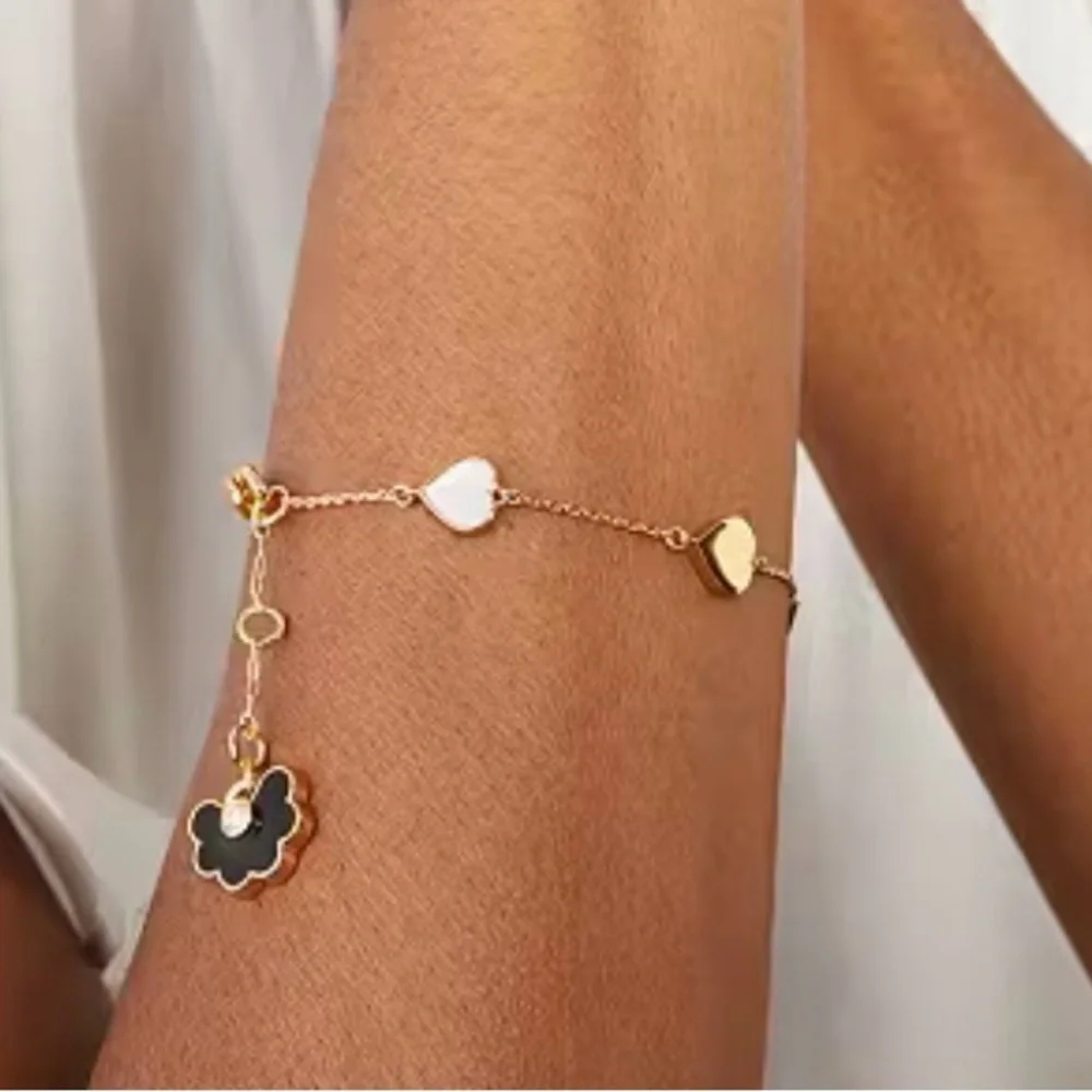 KATE SPADE 🤍 Spade Flower Mother of Pearl Heart Station Bracelet NWT